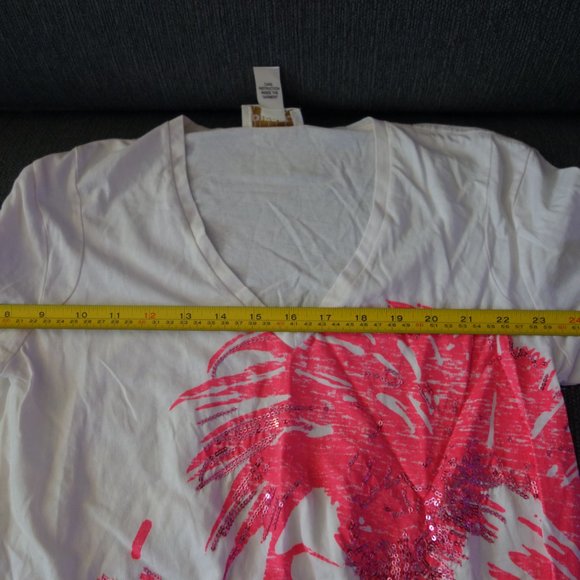 Diesel White V-Neck T-Shirt with Pink Only the Brave Design Size S - Picture 6 of 15